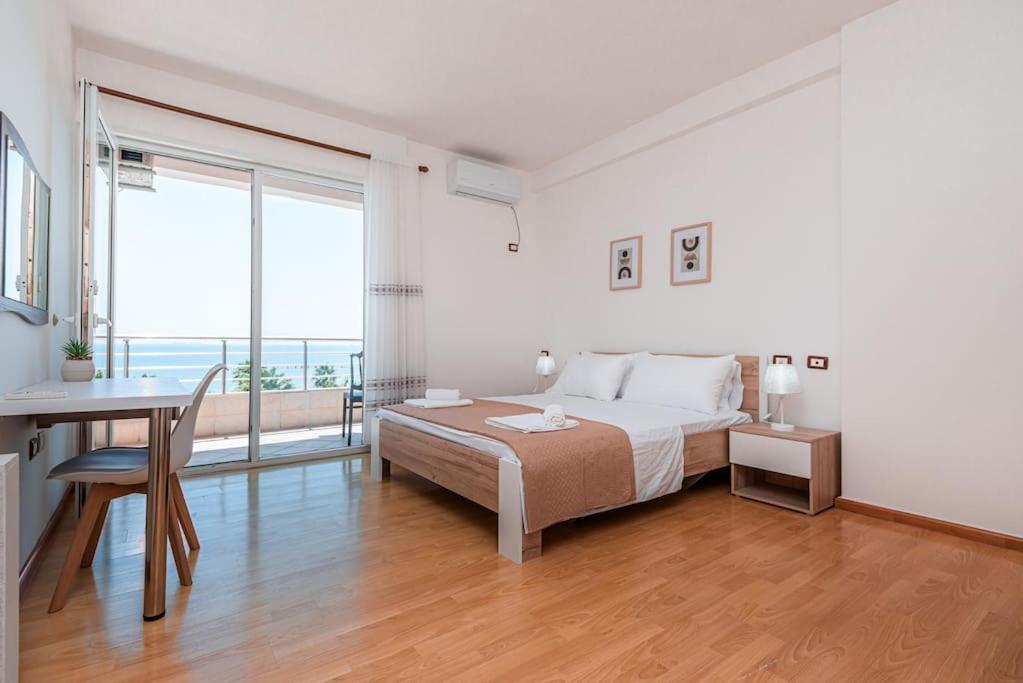 Grand View Apartment Durrës Eksteriør billede